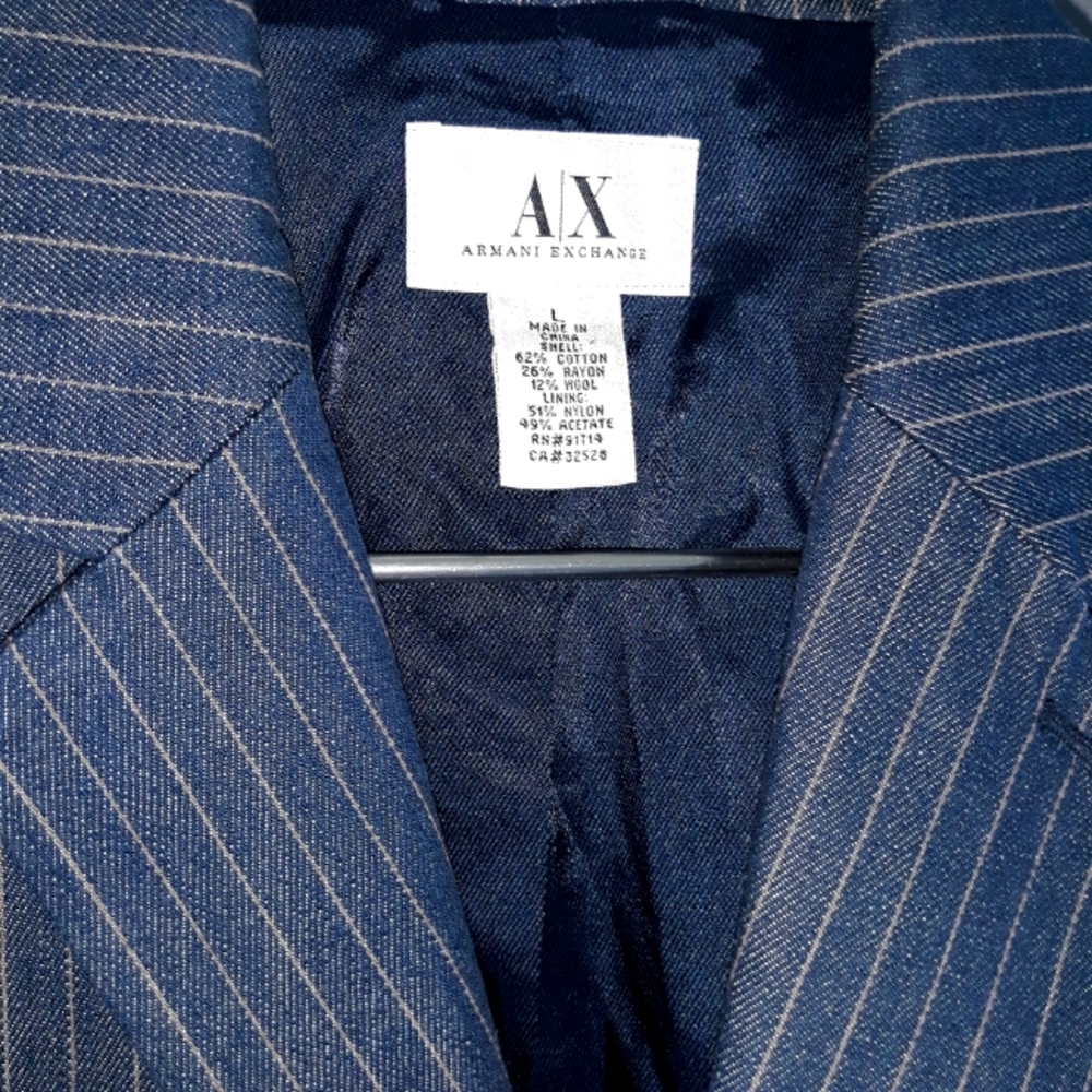 Armani Exchange. Size L